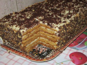 Торт «Медовик»