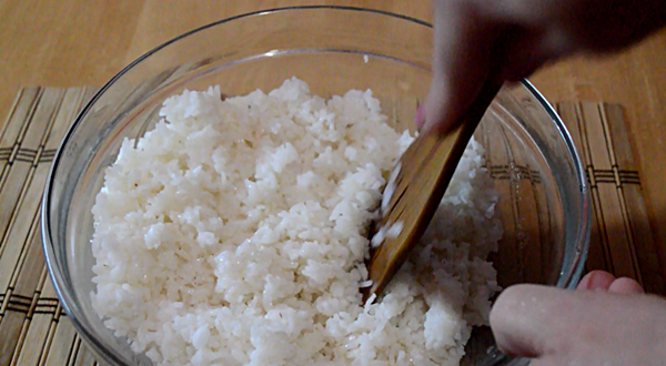  Как приготовить рис для суши. Суши, роллы – в чем отличие