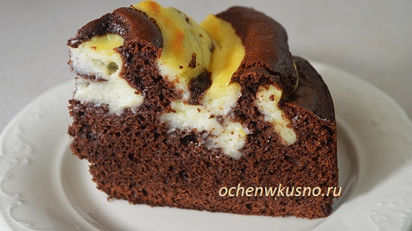 Шоколадный пирог с заварным  кремом — просто объедение!